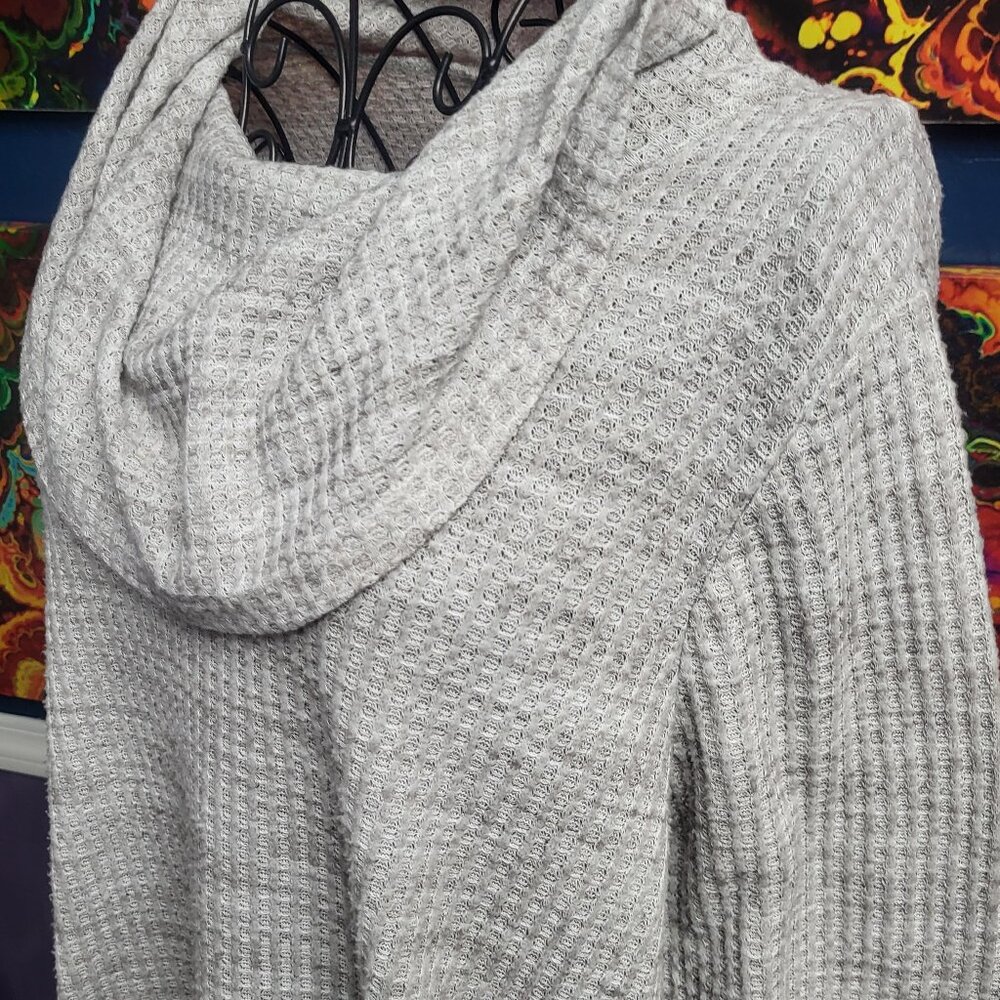 Lane Bryant ~ Sz 14/16 ~ Grey Cowl Neck Shirt ~ Excellent Condition